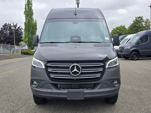 New 2026 Mercedes-Benz Sprinter 2500 image 9