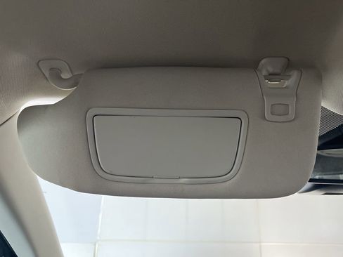 Used 2024 Ford Edge SEL image 74