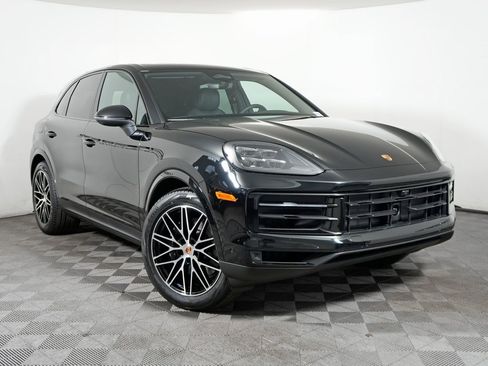 New 2026 Porsche Cayenne image 9