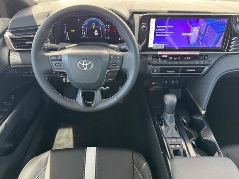 New 2026 Toyota Camry SE FWD image 17