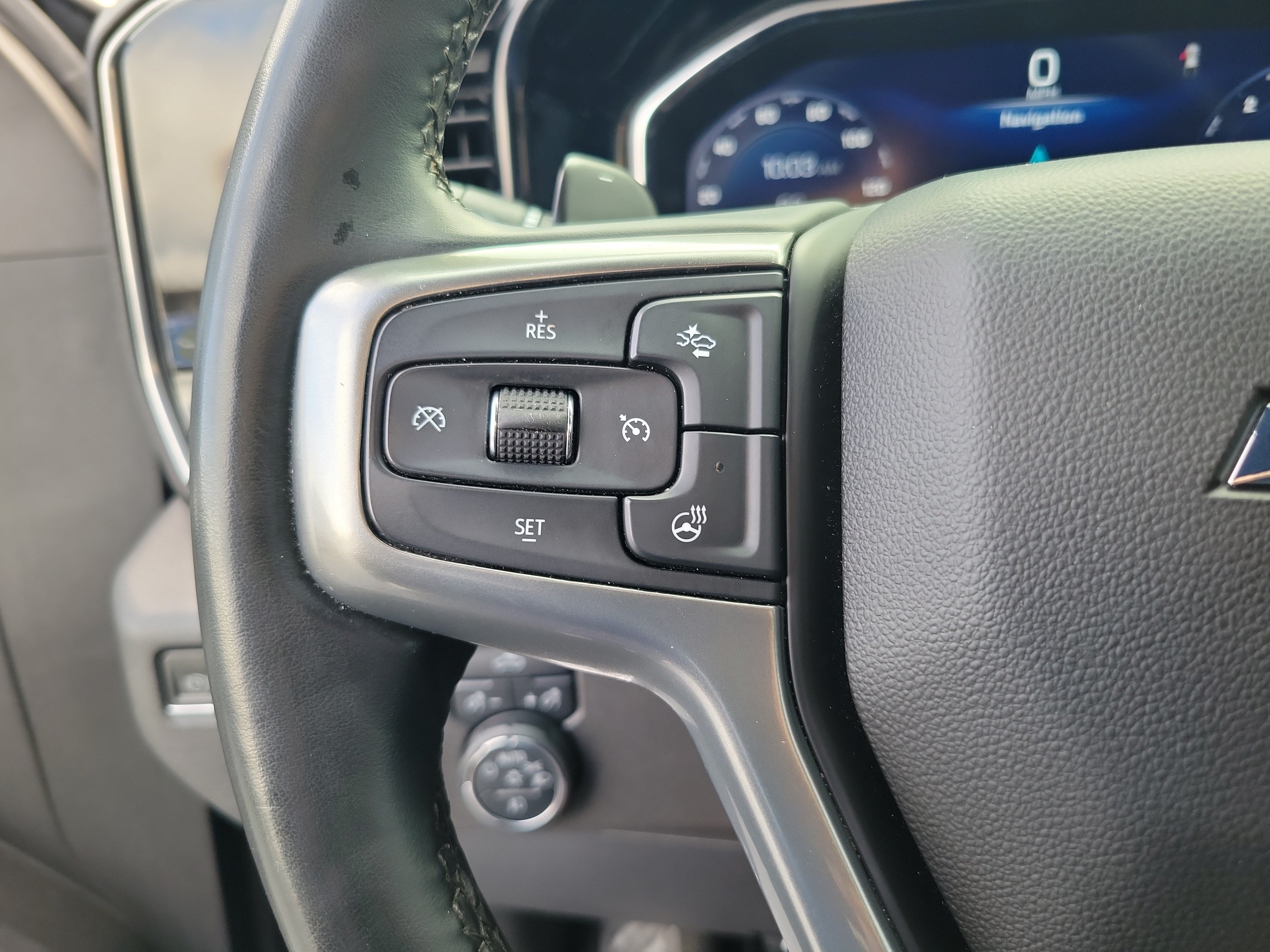 Used 2023 Chevrolet Silverado 1500 RST AWD/4WD image 19