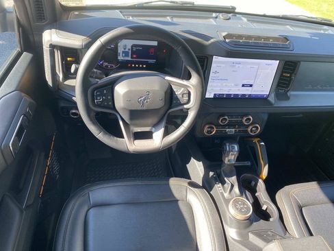 Used 2024 Ford Bronco Badlands AWD/4WD image 14