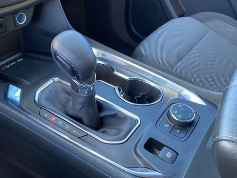 Certified 2023 Chevrolet Traverse LT image 12