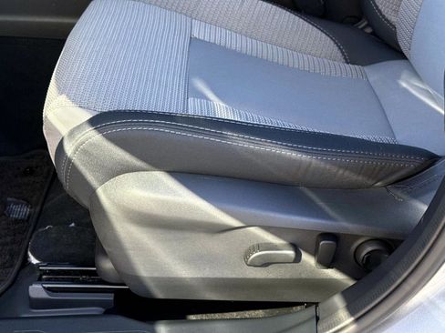 Certified 2025 Subaru Outback Premium image 22