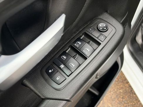 Used 2022 RAM 1500 Tradesman w/ Trailer Tow Group (B) AWD/4WD image 25