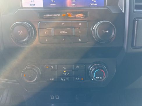 Used 2019 Ford F150 XL w/ Equipment Group 101A Mid AWD/4WD image 24