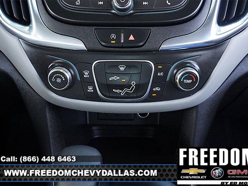 Used 2022 Chevrolet Equinox LS w/ LPO, Floor Liner Package FWD image 17