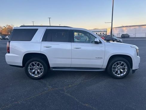 Used 2016 GMC Yukon SLT w/ Open Road Package image 5