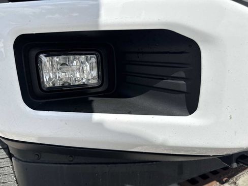 Used 2019 Ford F150 XLT w/ Equipment Group 302A Luxury AWD/4WD image 10