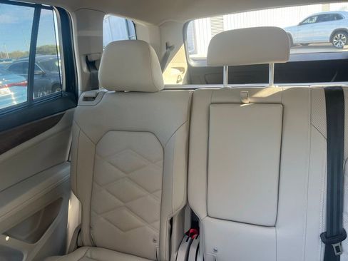 New 2026 Volkswagen Atlas SE FWD image 12