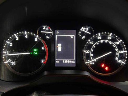 Used 2023 Lexus GX 460 Premium w/ Premium Plus Package image 33