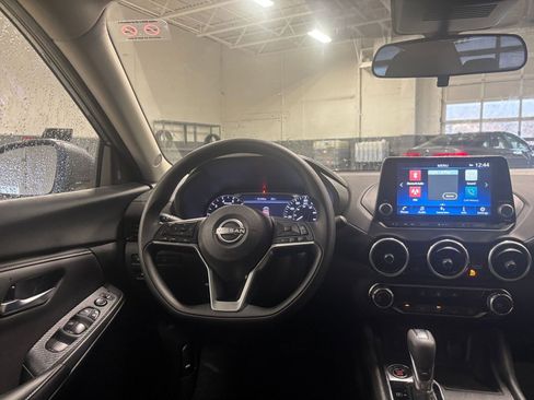 Used 2025 Nissan Sentra SV image 33