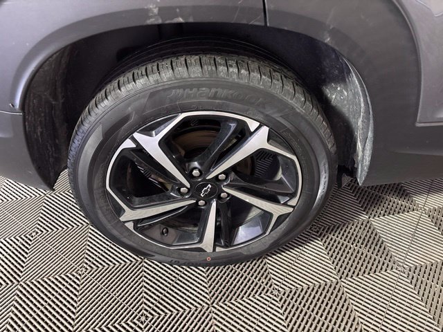 Used 2021 Chevrolet TrailBlazer RS w/ Sun and Liftgate Package FWD image 43