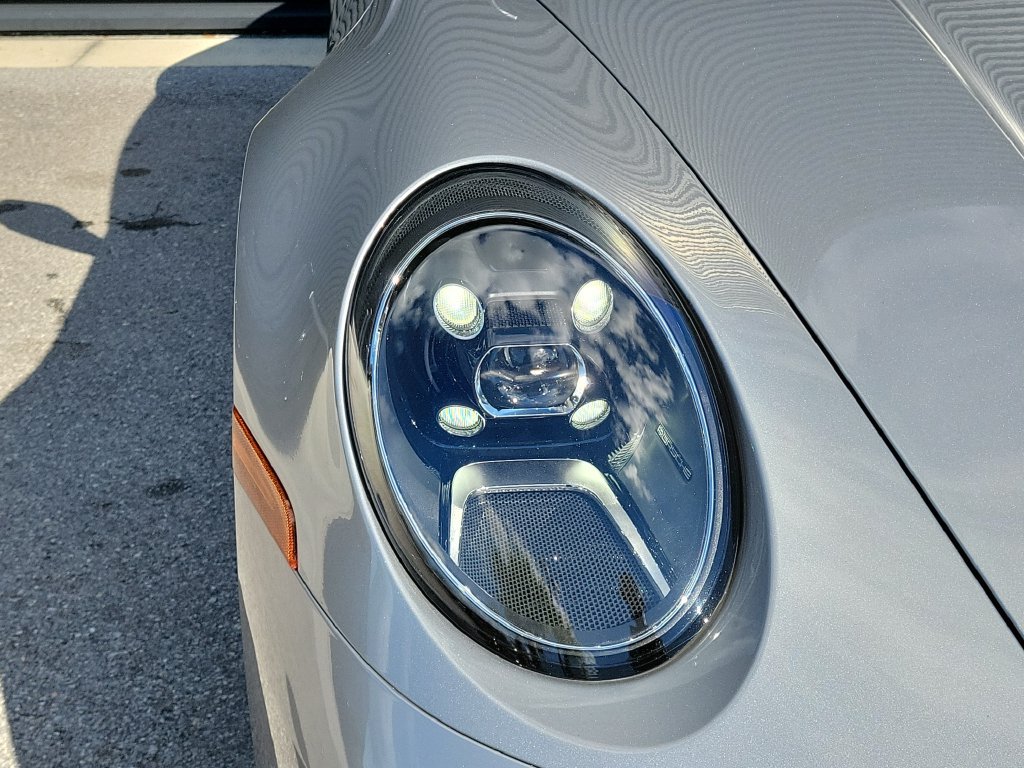 Certified 2024 Porsche 911 Carrera RWD image 15
