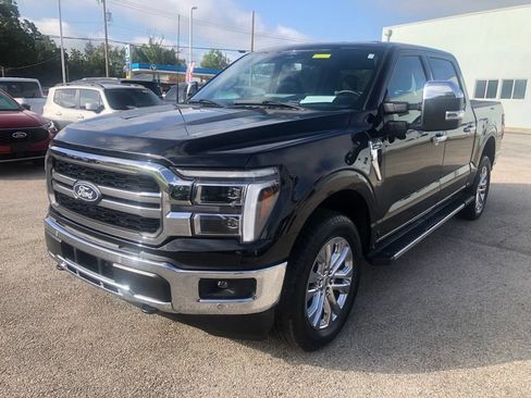 Used 2025 Ford F150 Lariat w/ Equipment Group 502A High AWD/4WD image 1