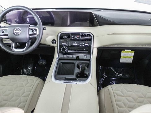 New 2026 Nissan Armada Platinum image 14