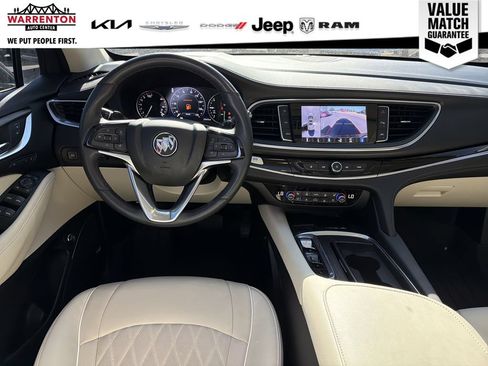 Used 2023 Buick Enclave Avenir w/ Avenir Technology Package AWD/4WD image 15