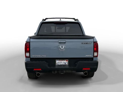 Certified 2023 Honda Ridgeline RTL image 4
