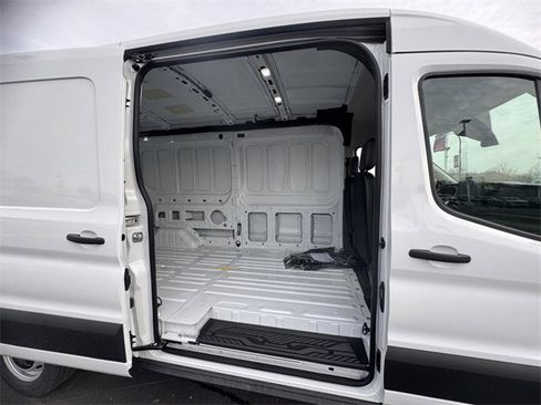 New 2026 Ford Transit 250 148 Medium Roof image 11