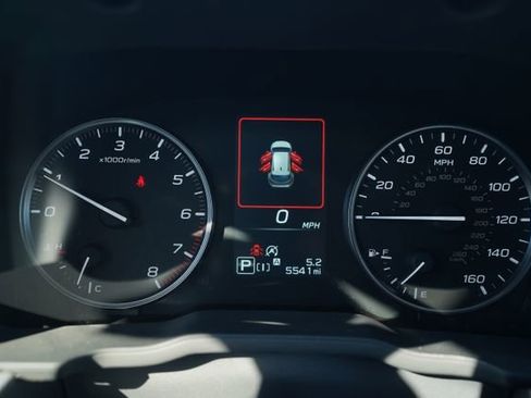 Used 2024 Subaru Crosstrek 2.0i Premium w/ Crosstrek Mirror Package image 30