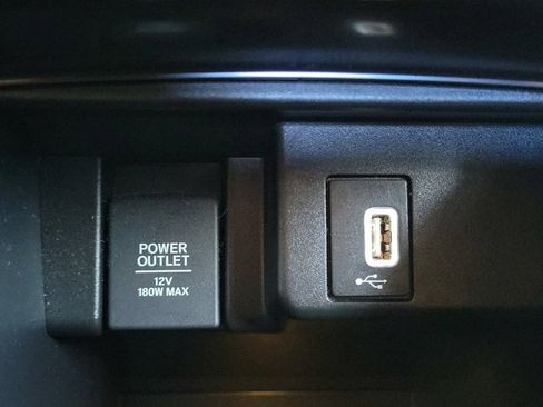 Used 2019 Honda Accord LX image 19