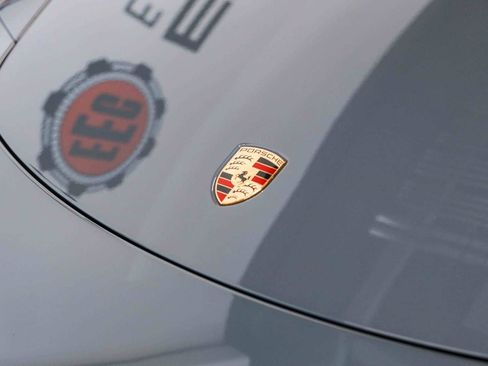 Used 2017 Porsche 911 Carrera image 29