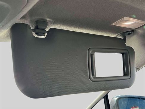 Certified 2023 Toyota Corolla Cross LE image 31