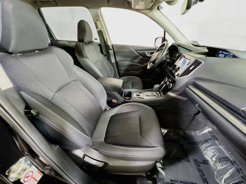 Used 2020 Subaru Forester Premium AWD/4WD image 27