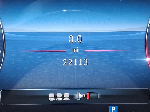 Used 2024 Mercedes-Benz GLC 300 4MATIC image 18