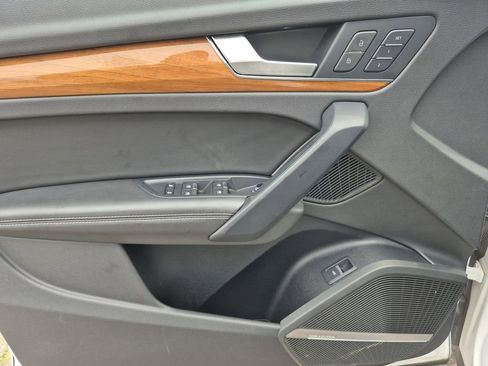 Used 2023 Audi Q5 2.0T Premium Plus image 6