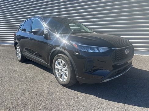 Used 2024 Ford Escape Active w/ Tech Pack #1 image 1