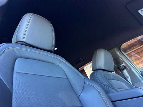 New 2026 Chevrolet Equinox EV LT w/ LPO, Blackout Package image 17