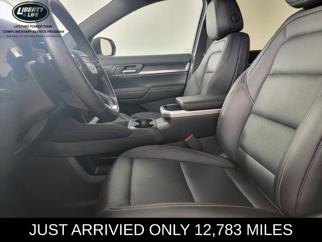 Used 2026 GMC Terrain Elevation w/ Elevation Premium Package AWD/4WD image 13
