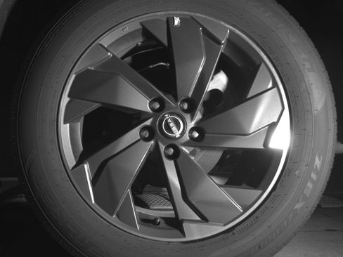 Used 2025 Nissan Rogue SV FWD image 14