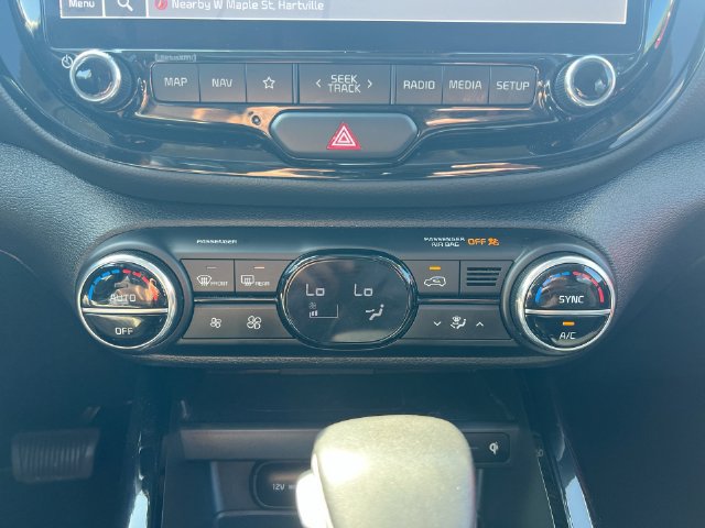 Used 2023 Kia Soul GT-Line FWD image 26