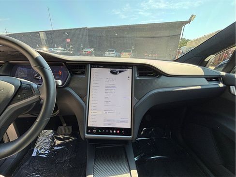 Used 2018 Tesla Model X 100D AWD/4WD image 11