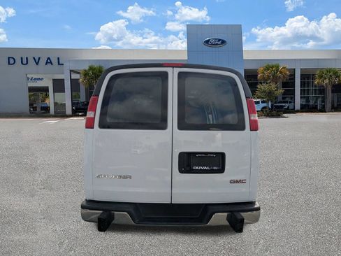 Used 2024 GMC Savana 2500 WORK VAN w/ Driver Convenience Package image 5
