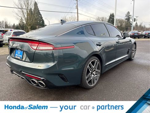 Used 2022 Kia Stinger GT2 image 6