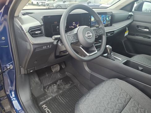 New 2026 Nissan Kicks SV FWD image 13