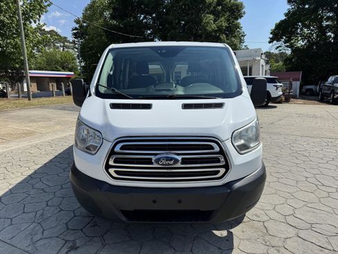 Used 2017 Ford Transit 250 130 Low Roof w/ Exterior Upgrade Package RWD image 14