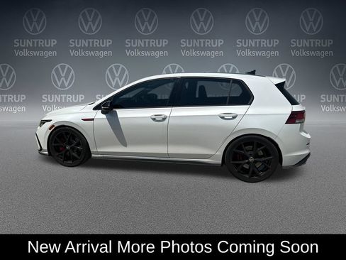 Used 2024 Volkswagen GTI SE FWD image 2