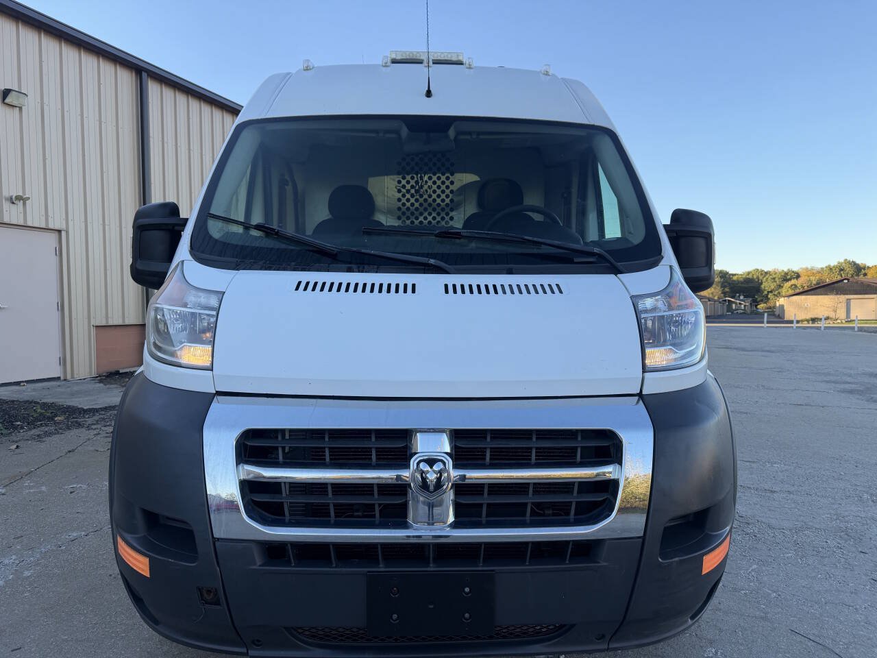 Used 2016 RAM ProMaster 1500 w/ Mopar Trailer Tow Group FWD image 4