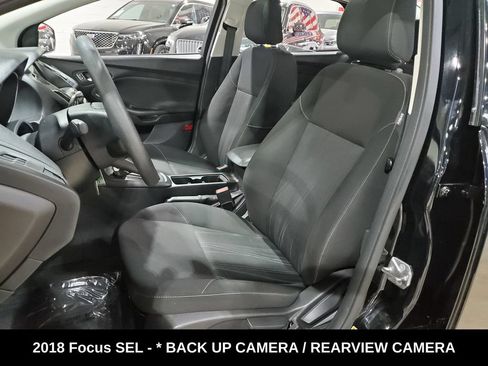 Used 2018 Ford Focus SEL FWD image 6