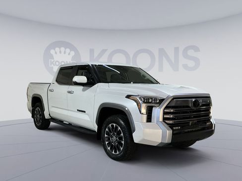 Used 2024 Toyota Tundra Limited image 18