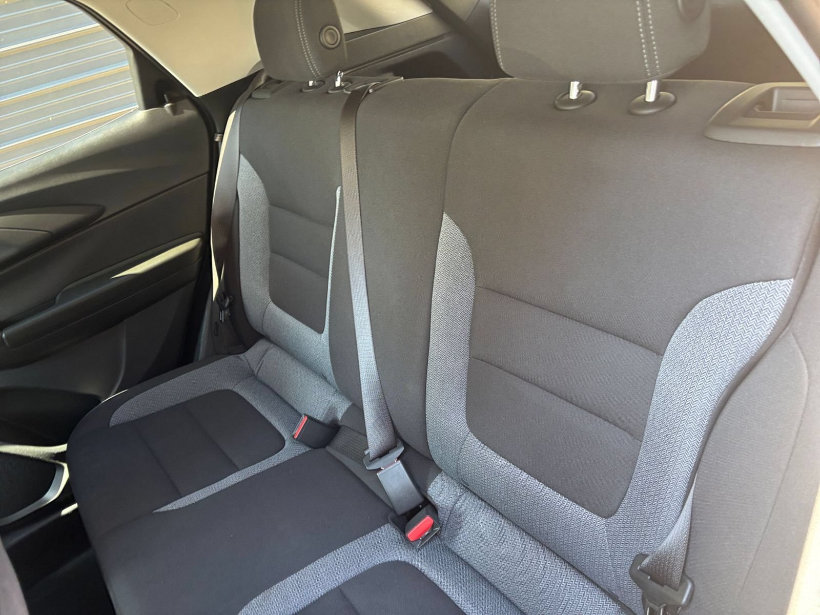 Used 2025 Chevrolet TrailBlazer LT FWD image 33