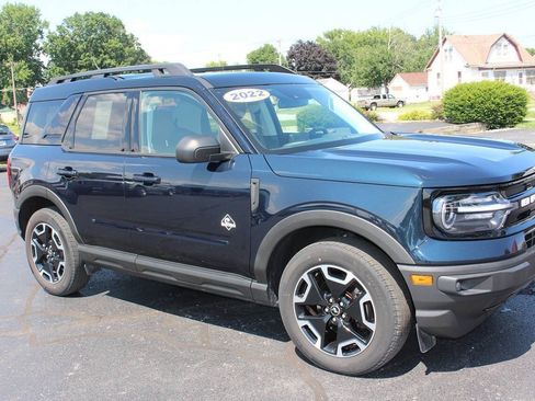 Used 2022 Ford Bronco Sport Outer Banks w/ Tech Package AWD/4WD image 1