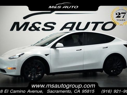 Used 2022 Tesla Model Y Performance AWD/4WD image 1