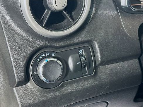 Used 2016 Chevrolet Trax LT w/ LT Sun and Sound Package image 11