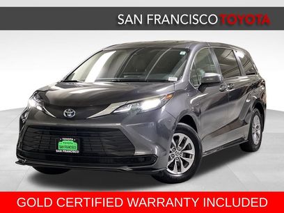 Certified 2025 Toyota Sienna LE