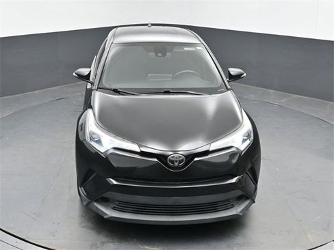 Used 2018 Toyota C-HR image 14